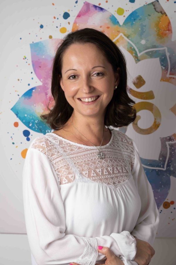 esztyoga Eszter kismamajóga